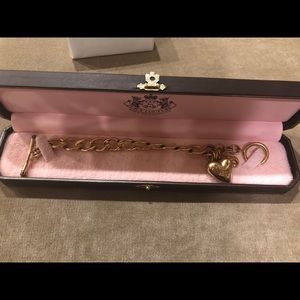 Juicy gold charm bracelet